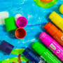 Apli Color Sticks neónové suché temperové farby 6 x 6 g, sada