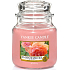 Yankee Candle Sun Drenched Apricot Rose - Vyšisovaná marhuľová ruža vonná sviečka Classic stredné sklo 411 g