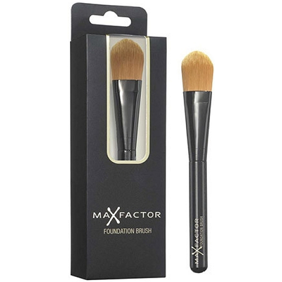 Max Factor Foundation Brush Štetec na make-up zo syntetických štetín 1 kus