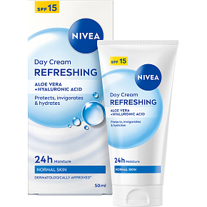 Nivea Essential Hydratačný denný krém pre normálnu pleť SPF15 50ml Nivea Essential Hydratačný denný krém pre normálnu pleť SPF15 50ml
