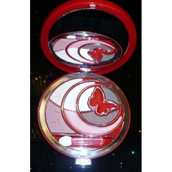 Pupa Butterfly Palette odtieň 03 červený motýľ 7,4 g