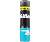 Gillette Classic Sensitive pena na holenie pre citlivú pleť pre mužov 300 ml