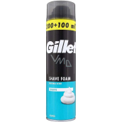 Gillette Classic Sensitive pena na holenie pre citlivú pleť pre mužov 300 ml