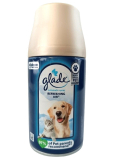 Glade Refreshing Air mazlíčci automatický osvěžovač vzduchu s vůní čistého prádla, chladivého vzduchu a konvalinky náhradní náplň sprej 269 ml