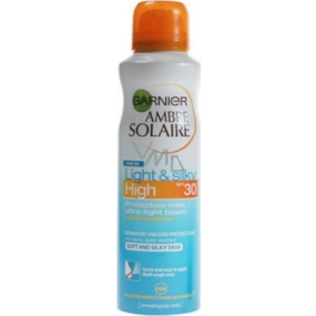 Garnier Ambre Solaire Light & Silky SPF30 sprej na opaľovanie 150 ml