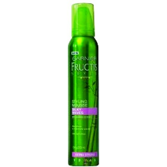 Garnier Fructis Style Silky Waves Extra Strong stylingová pena 200 ml