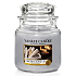 Yankee Candle Crackling Wood Fire - Praskajúce oheň v krbe vonná sviečka Classic strednej sklo 411 g