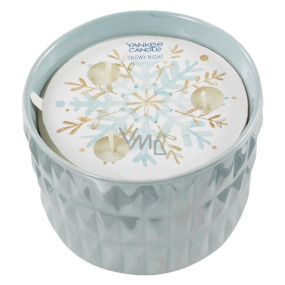 Yankee Candle Snowy Night - Zasnežená noc Special collection Winter Wish 3 knôty vonná sviečka 773 g