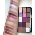Makeup Revolution Re-Loaded paletka očných tieňov Visionary 15 x 1,1 g