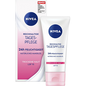 Nivea Essential Vyživujúci denný krém pre suchú až citlivú pleť SPF15 50ml