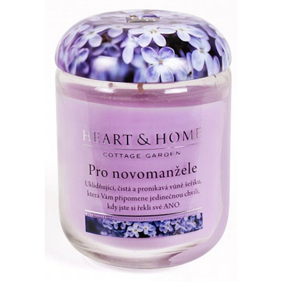 Heart & Home Pre novomanželov Sójová vonná sviečka strednej horí až 30 hodín 110 g