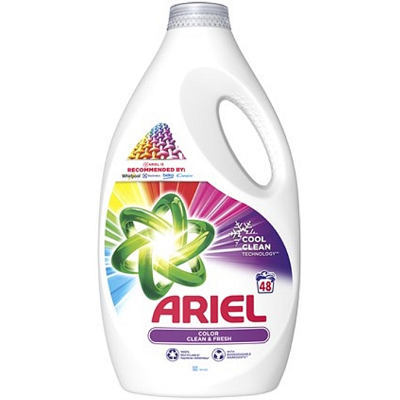 Ariel Color tekutý prací gél na farebné oblečenie 48 dávok 2,4 l