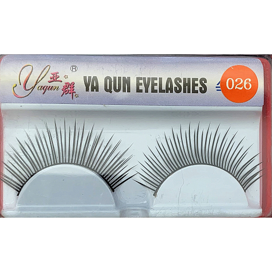 EyelaShes Umelé riasy s lepidlom 026 Black 1 pár