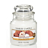 Yankee Candle Soft Blanket - Jemná prikrývka vonná sviečka Classic malá sklo 104 g
