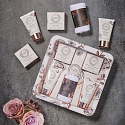 Grace Cole Rose & Geranium sprchový gél 75 ml + telový krém 75 ml + perly do kúpeľa 80 g + soľ do kúpeľa 100 g + flanelová utierka + plechová škatuľka, kozmetická sada pre ženy