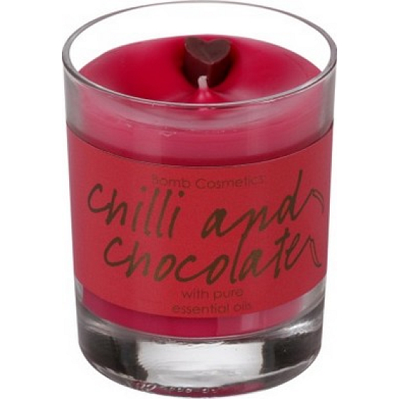 Bomb Cosmetics Chilli a čokoláda - Chilli and Chocolate Glass Candle Vonná prírodné, ručne vyrobená sviečka v skle horí až 35 hodín
