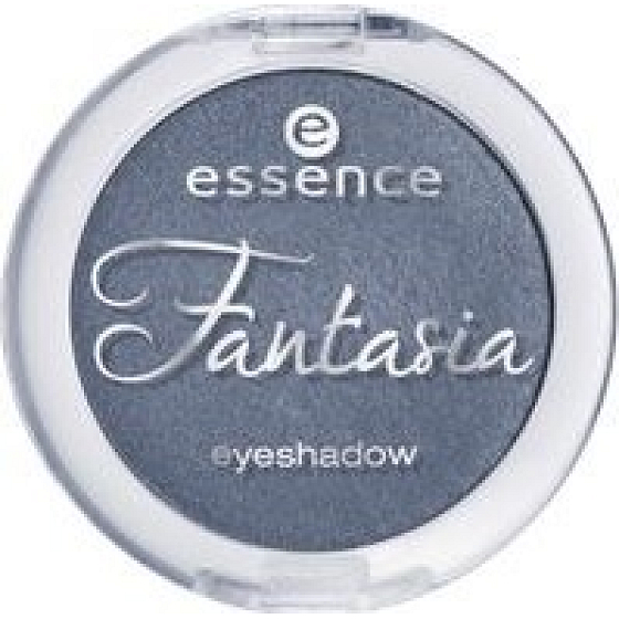 Essence Fantasia Eyeshadow očné tiene 02 Not Ivory But Ebony 2,5 g