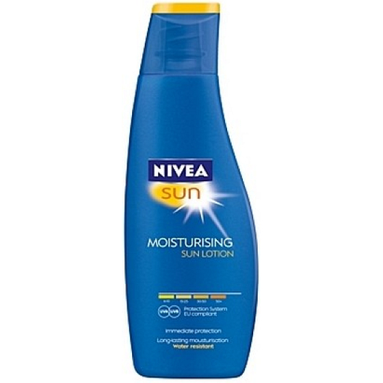Nivea Sun OF15 Ošetrujúce mlieko na opaľovanie 200 ml