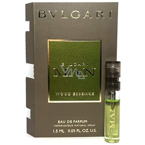 Bvlgari Man Wood Essence parfémovaná voda pro muže 1,5 ml s rozprašovačem, vialka