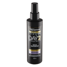 TRESemmé Wave Enhancer Day 2 sprej na zvýraznenie vlnitých vlasov pre dni, kedy nemáte náladu si umyť hlavu 200 ml