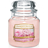 Yankee Candle Blush Bouquet - Ružová kytica vonná sviečka Classic stredné sklo 411 g