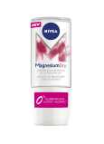 Nivea Magnesium Dry guľôčkový antiperspirant deodorant roll-on pre ženy 50 ml