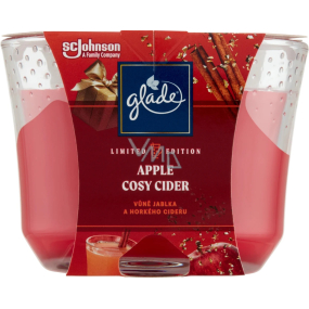 Glade Apple Cosy Cider vonná sviečka v skle s vôňou jablčného muštu, doba horenia až 52 hodín 224 g