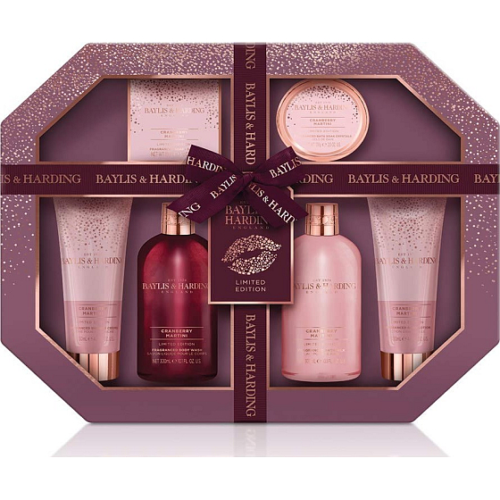 Baylis & Harding Brusnicové Martini umývací gél 300 ml + mlieko do kúpeľa 300 ml + mydlo 150 g + sprchový krém 130 ml + telové mlieko 130 ml + kúpeľová soľ 100 g, kozmetická sada