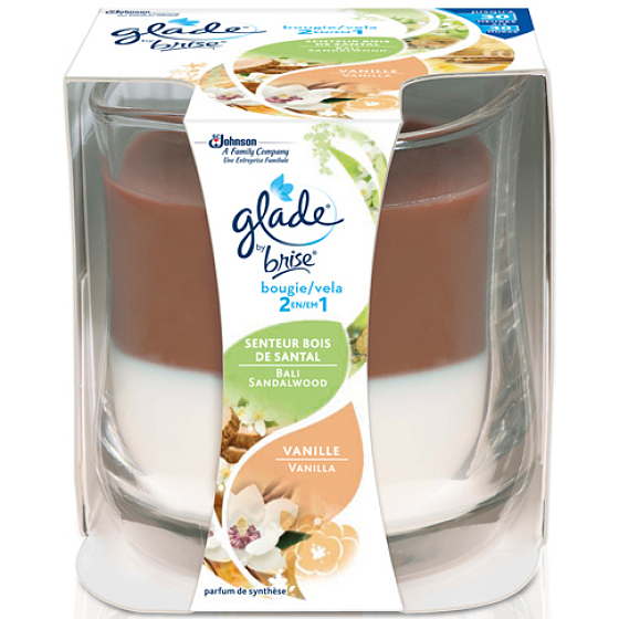 Glade by Brise 2v1 Sandalwood and Vanilla vonná sviečka v skle, doba horenia až 30 hodín 135 g