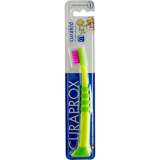 Curaprox Curakid CK 4260 Ultra Soft najmäkšie ponúkaná varianta zubná kefka rôzne farby pre deti 1 kus