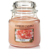 Yankee Candle Peony - Pivoňka vonná sviečka Classic strednej sklo 411 g