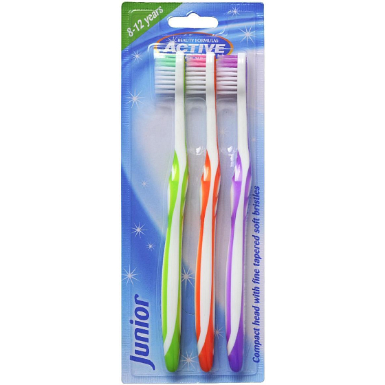 Beauty Formulas Junior jemná zubná kefka pre deti 8-12 rokov 3 kusy