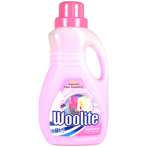 Woolite Delicate prací prostriedok pre všetky chúlostivé a kancelárske odevy 33 dávok 2 l