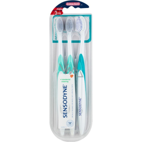 Sensodyne Advanced Clean extra mäkká zubná kefka pre citlivé zuby 3 kusy