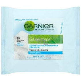 Garnier Skin Naturals Essentials odličovacie obrúsky s upokojujúcim rastlinným výťažky 25 kusov