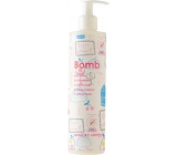 Bomb Cosmetics Sladká / ý ako čerešňový koláč telové mlieko s dávkovačom 300 ml