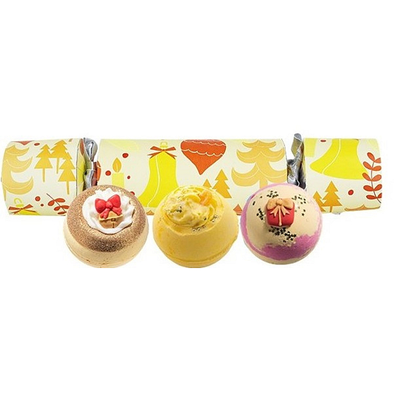 Bomb Cosmetics Baby It 'Gold Outside šumivý balistik do kúpeľa 3 x 160 g, kozmetická sada