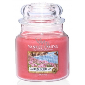 Yankee Candle Garden by the Sea - Záhrada pri mori vonná sviečka Classic strednej sklo 411 g