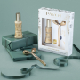 Payot L Authentique regeneračná zlatá starostlivosť pre posilnenie prirodzenej regeneračné schopnosti a odhalenie krásy v akomkoľvek veku 50ml + Zlatý masážny valček, relaxačné zlatá starostlivosť limitovaná edícia darčekový set 2020
