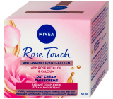 Nivea Rose Touch Denný krém proti vráskam 50 ml