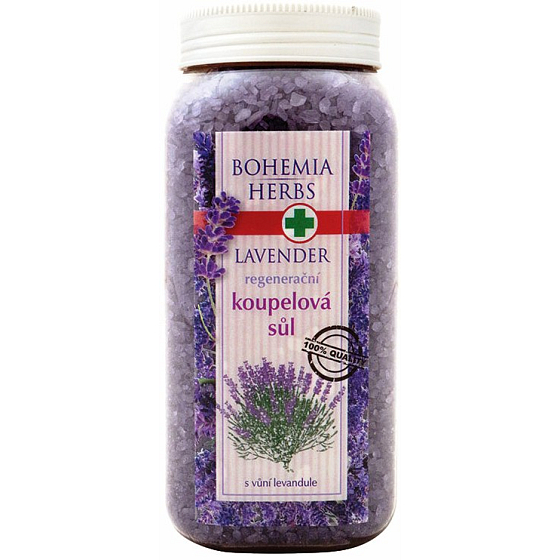 Bohemia Gifts Lavender s extraktom z bylín regeneračná soľ do kúpeľa 900 g