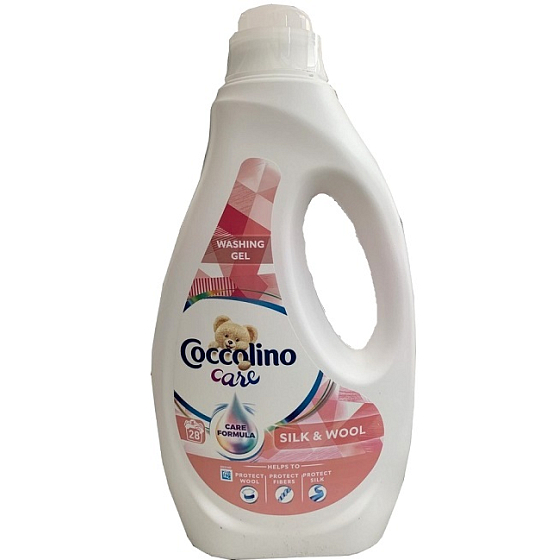 Coccolino Care Vlna a hodváb špeciálna starostlivosť o citlivé tkaniny prací gél 28 dávok 1,12 l