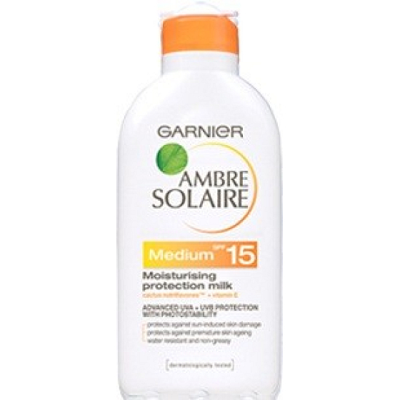Garnier Ambre Solaire SPF15 mlieko na opaľovanie Medium 200 ml