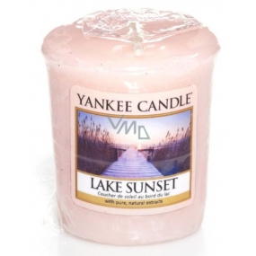 Yankee Candle Lake Sunset - Západ slnka pri jazere vonná sviečka votívny 49 g