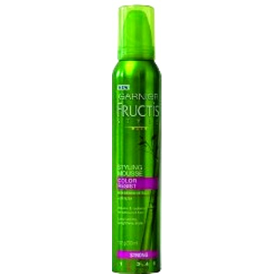 Garnier Fructis Style Color Resist Strong stylingová pena 200 ml