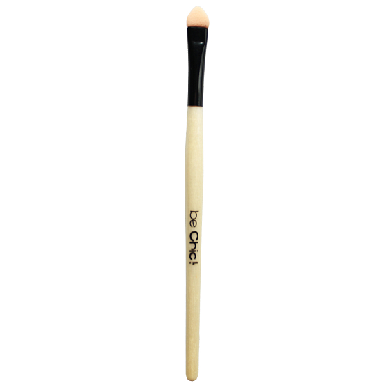 Be Chic! Professional White B 15 penový aplikátor na očné tiene 14,8 cm