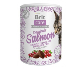 Brit Care Cat Snack Chrumkavá lososová pochúťka so šípkou a brusnicami doplnkové krmivo pre dospelé mačky 100 g
