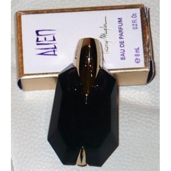 Thierry Mugler Alien toaletná voda neplniteľný flakón pre ženy 6 ml