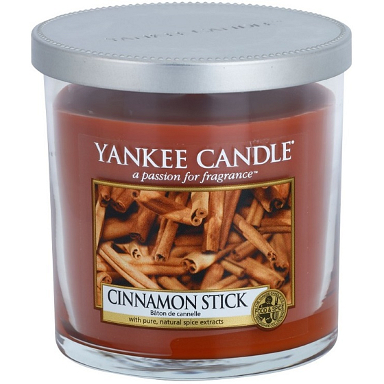 Yankee Candle Cinnamon Stick - Škoricová tyčinka vonná sviečka Décor malá 198 g