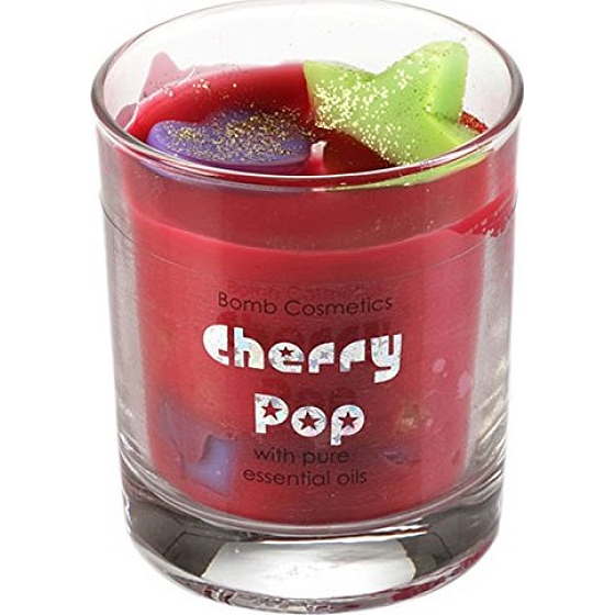 Bomb Cosmetics Višňa - Cherry Pop Glass Candle Vonná prírodné, ručne vyrobená sviečka v skle horí až 35 hodín